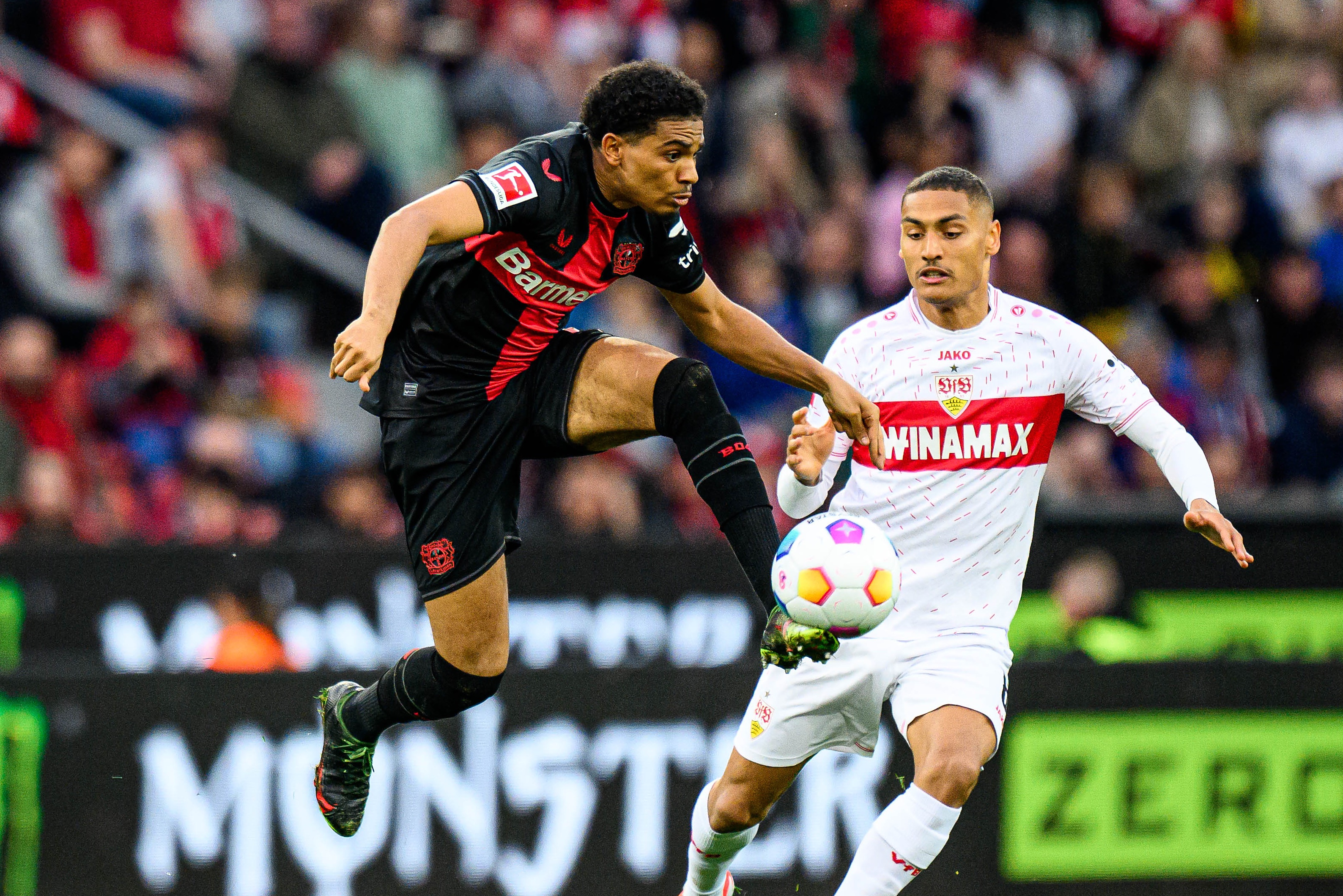 包含赛前勒沃库森备战德甲，回应争议细节曝光，媒体盛赞，球队文化再被提及的词条