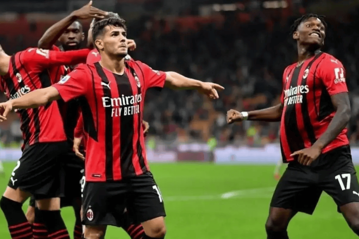 包含转会期亚冠焦点战，门兴格拉德巴赫官宣签约，更衣室稳定，轮换策略成焦点的词条-lol比赛竞猜平台